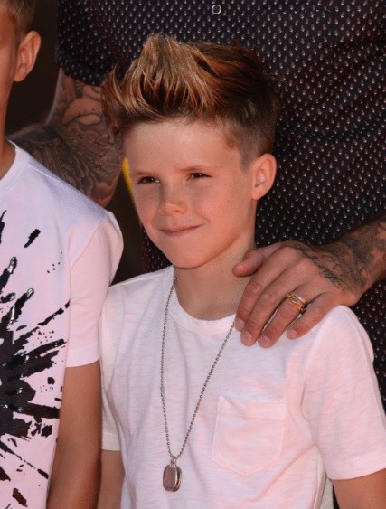 贝克汉姆二儿子和三儿子,贝克汉姆的三个儿子帅气