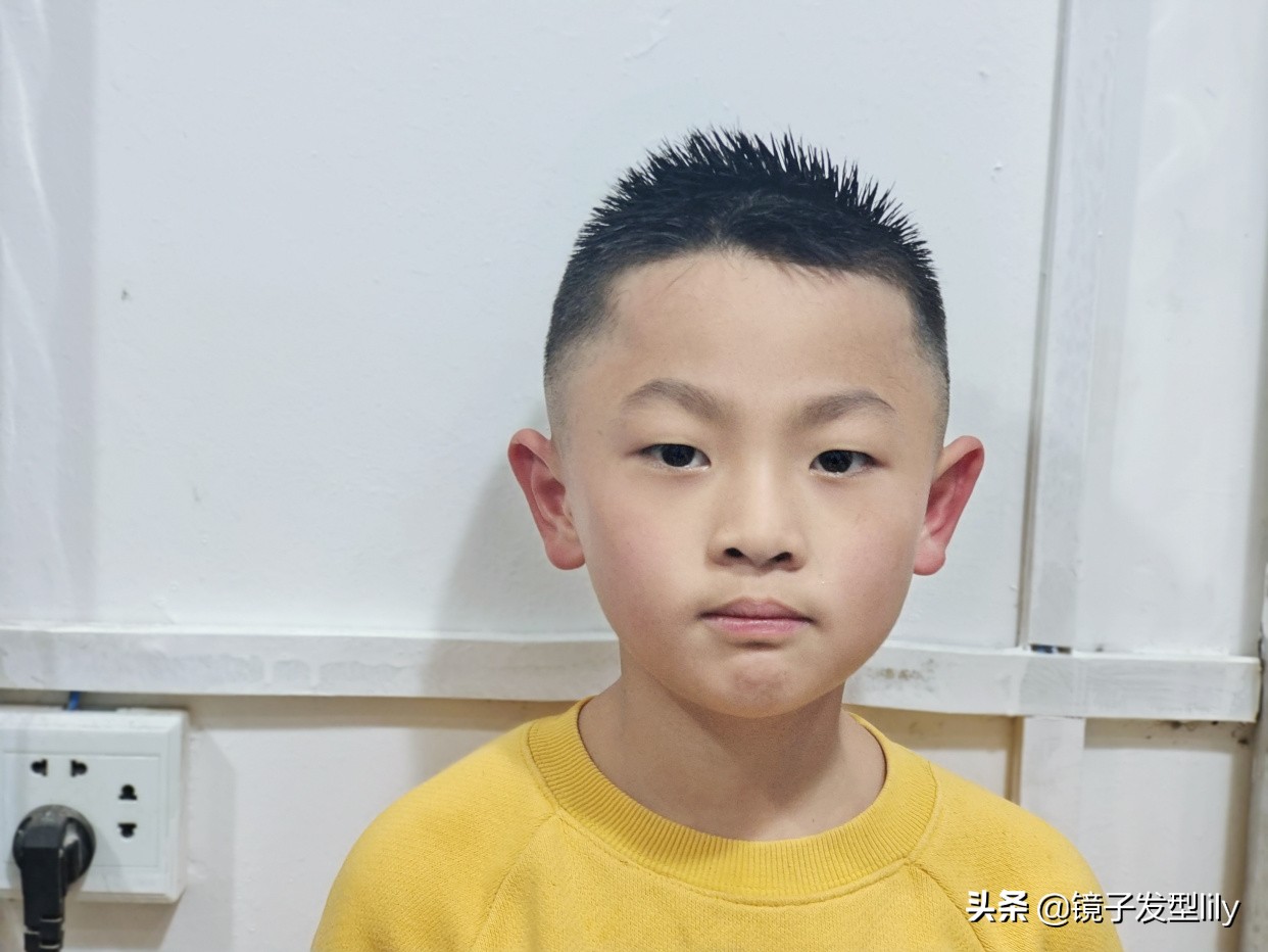儿童发型男孩短发圆脸锅盖头,小男孩帅气发型3岁短头发锅盖头