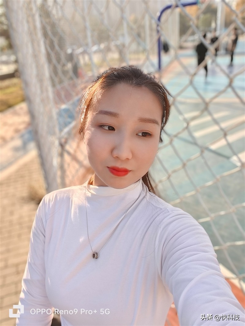 opporeno9pro中杯评测,opporeno9pro再次刷新轻薄纪录