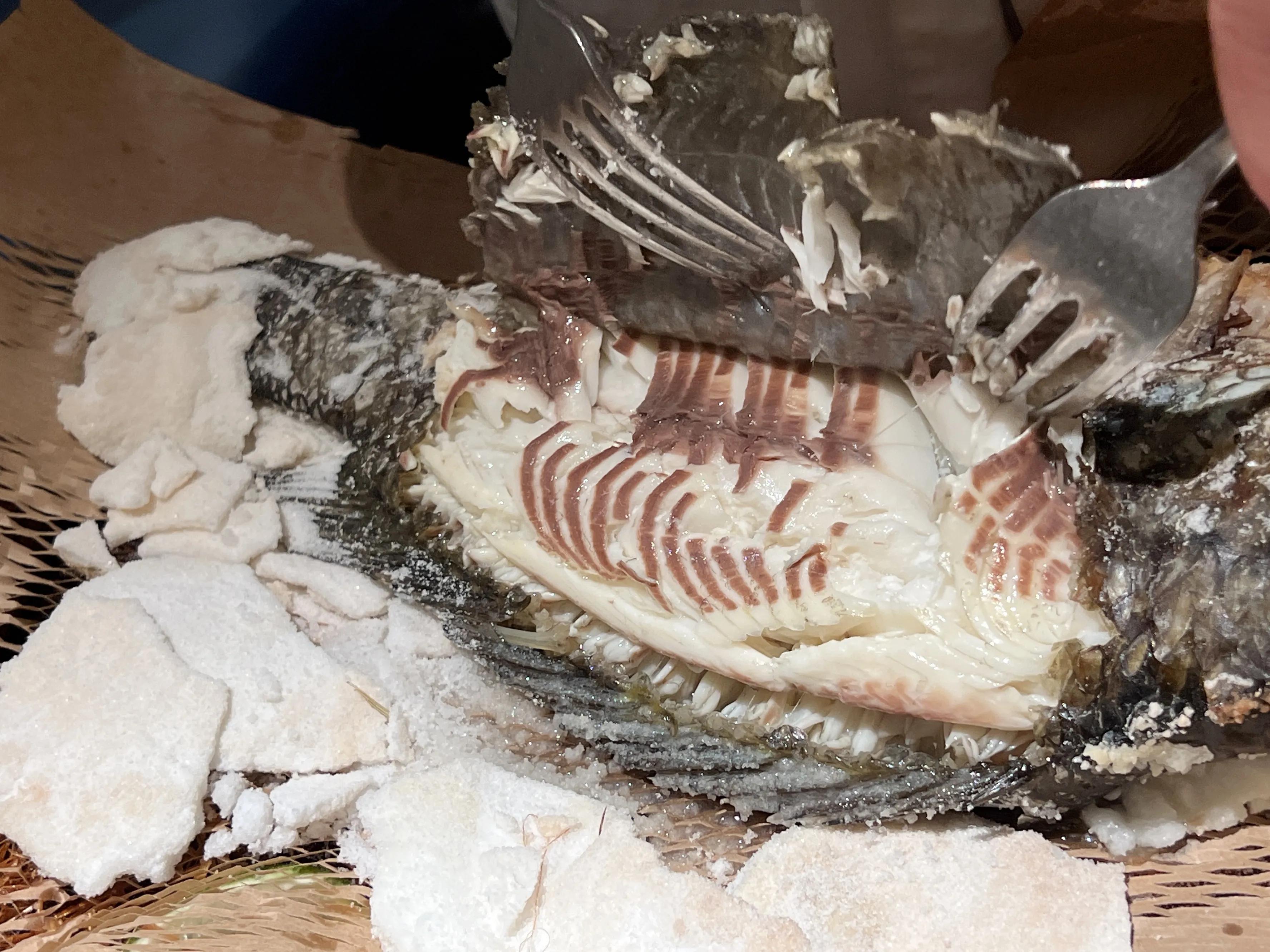 看名字大家认为这家餐厅是吃什么的?