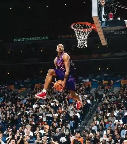 徐静雨科比加内特邓肯入选名人堂,科比邓肯加内特名人堂