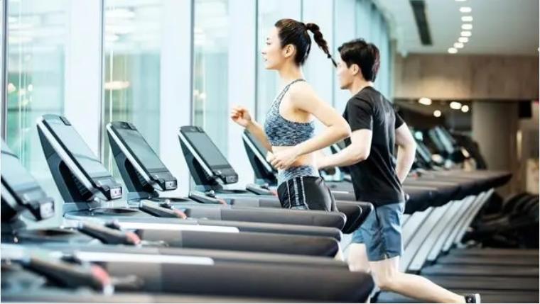 身体出现6个症状暗示猝死降临,身体出现这6种信号警惕猝死