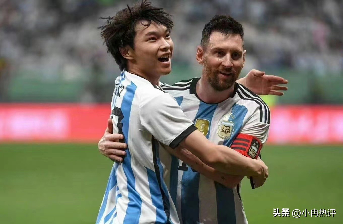 狂热球迷冲进球场国外评论,狂热球迷冲进球场