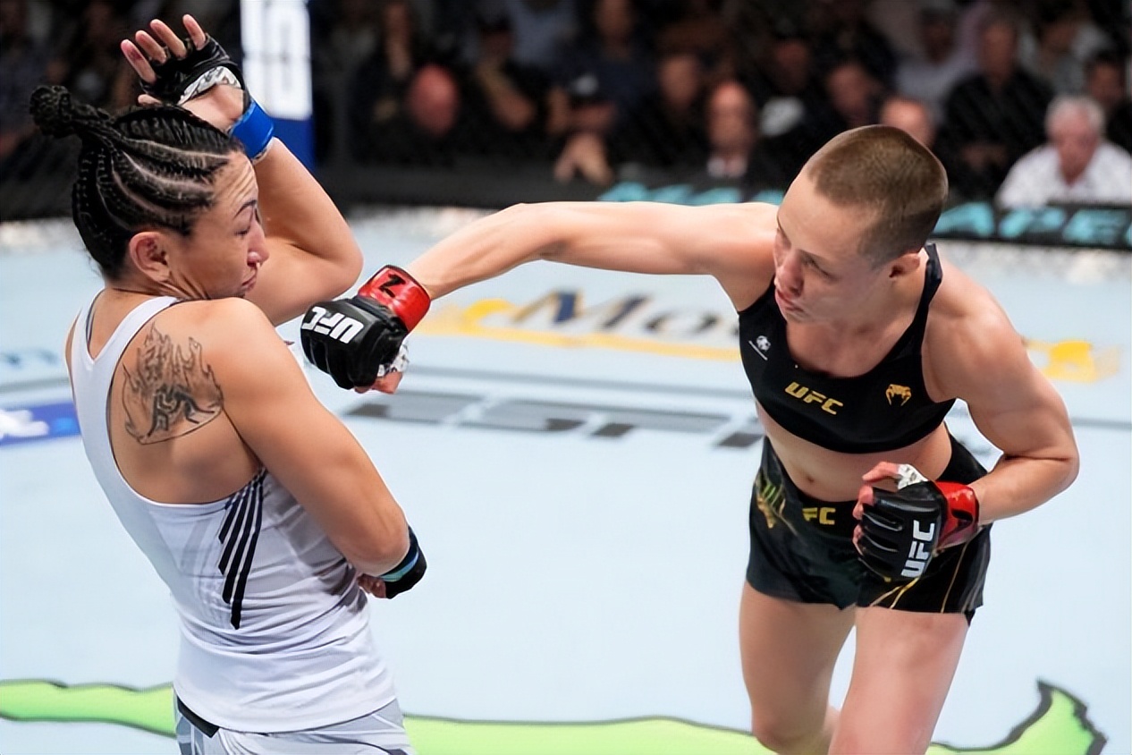 罗斯还会再挑战张伟丽金腰带吗,罗斯祝贺张伟丽再次夺冠