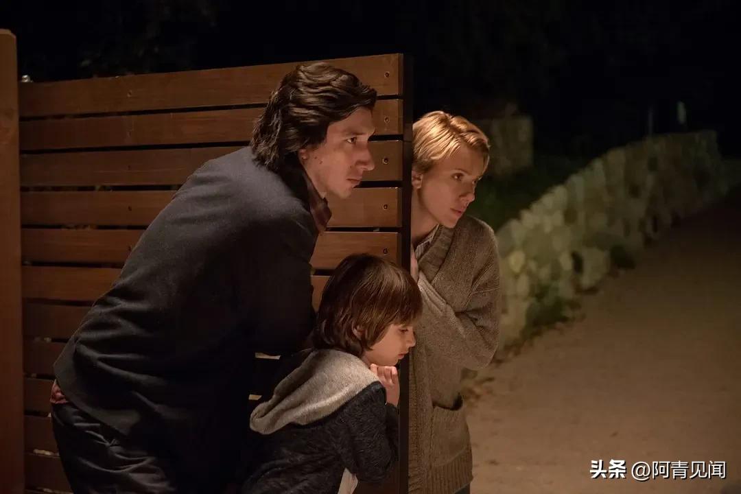 黑寡妇斯嘉丽约翰逊动图,黑寡妇斯嘉丽约翰逊主演的影片