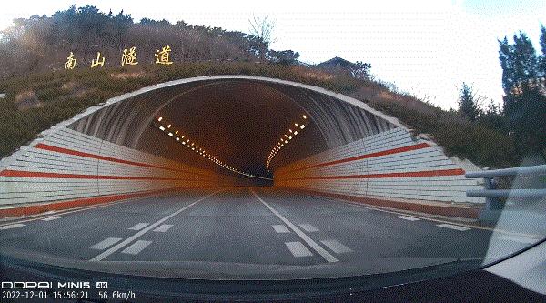 谁推荐下行车记录仪,真正的4k行车记录仪有哪些