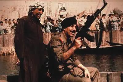 英国工程师家人在阿尔卑斯山遇难,细节揭开萨达姆的秘密金库