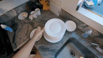 4+4怎么样才能等于四,4+4是不是等于八