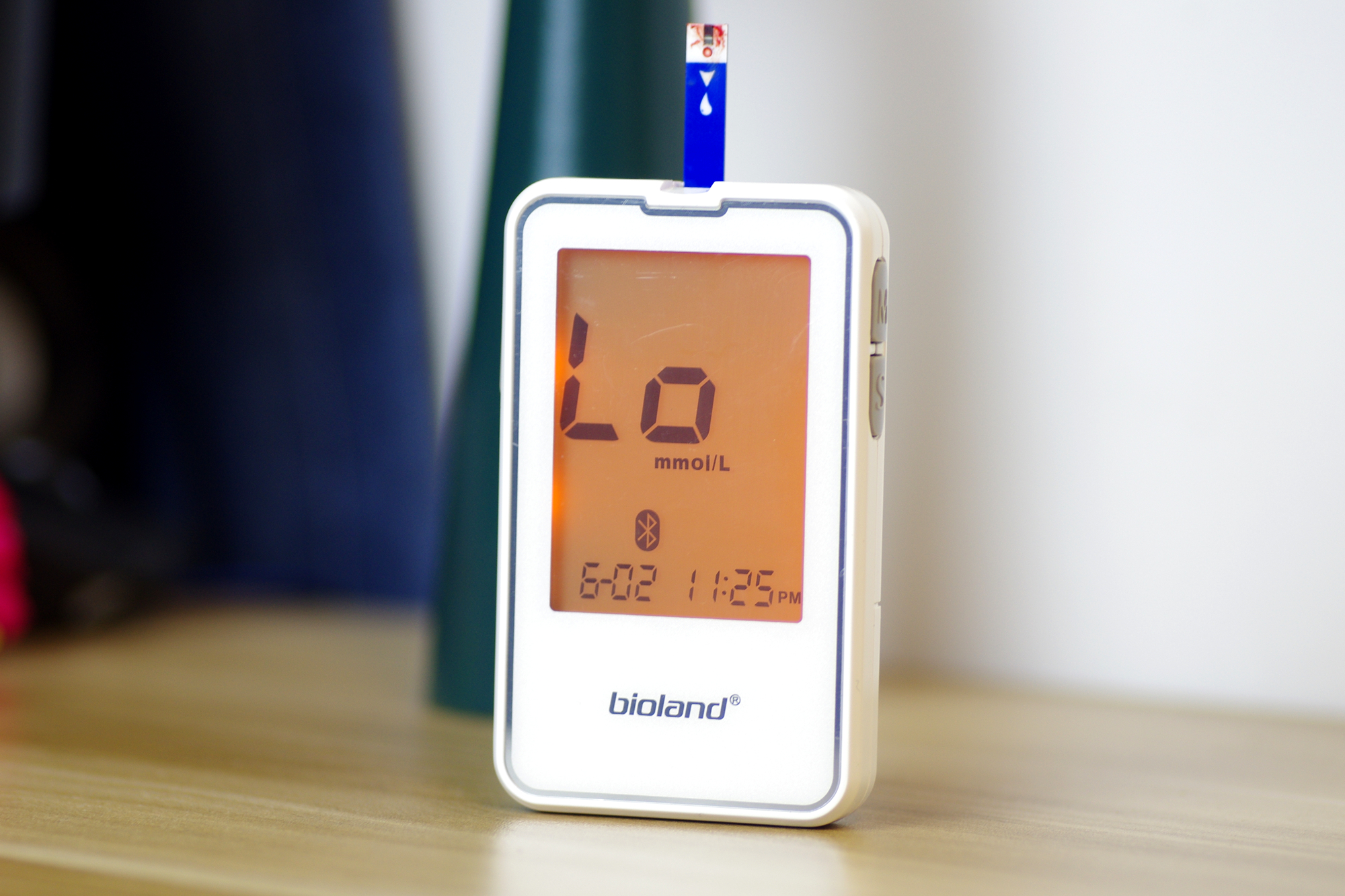 爱奥乐血糖仪测试视频,爱奥乐血糖仪测血糖视频教程