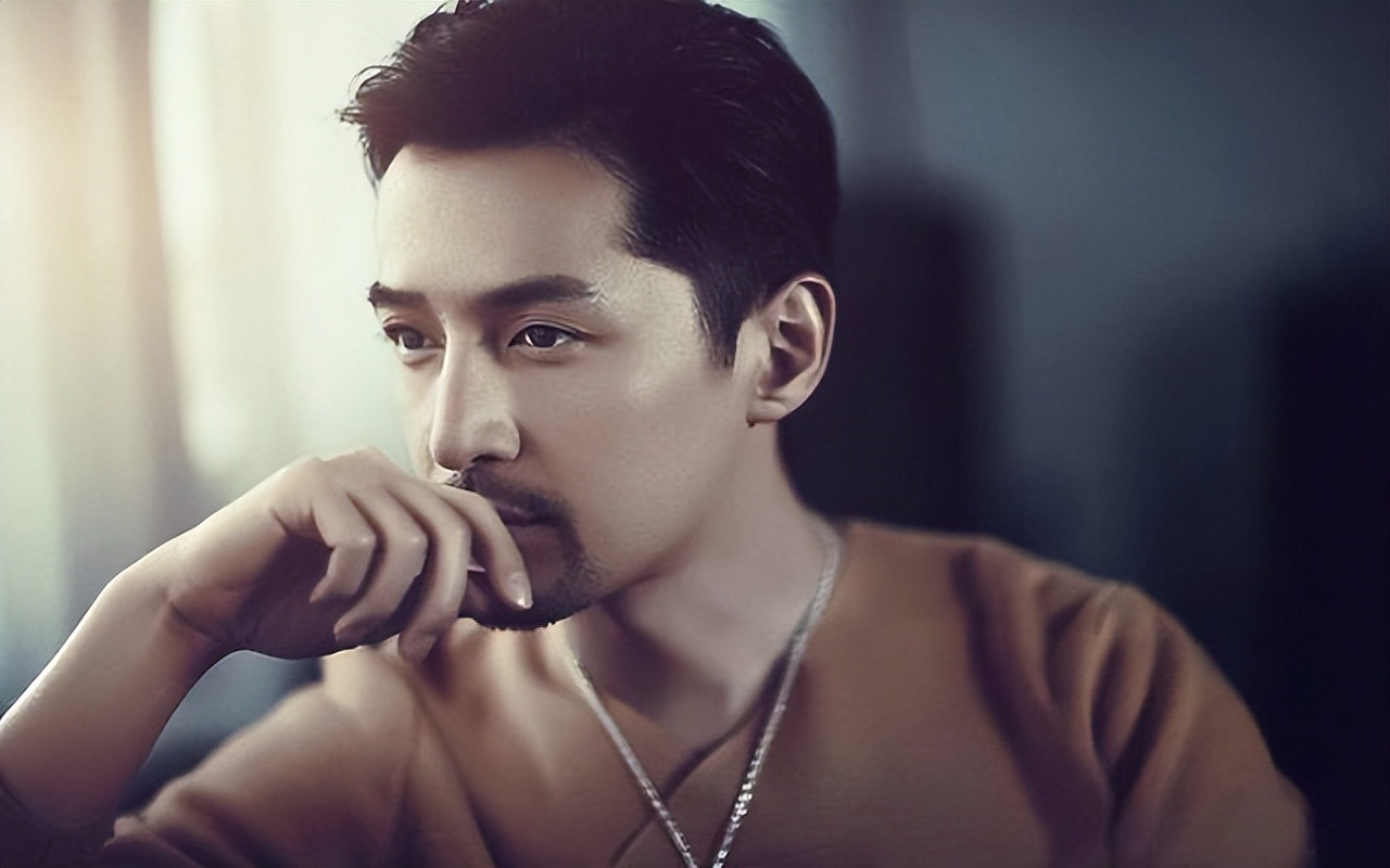 胡歌与妻子黄曦宁怎么认识的,胡歌妻子黄曦宁个人资料年龄