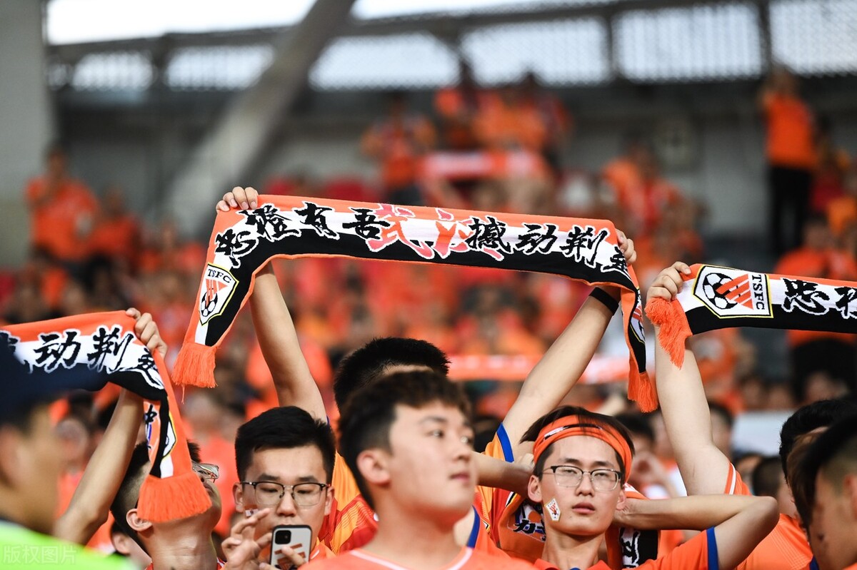 中超山东泰山队第11轮对阵,中超山东泰山2-1武汉三镇录像