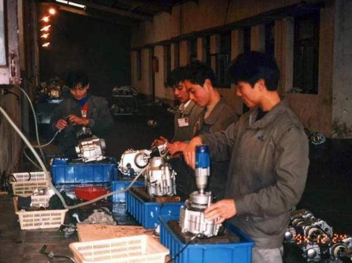 坠落的重庆富豪：占据越南摩托半壁江山，身家百亿却被15亿压垮