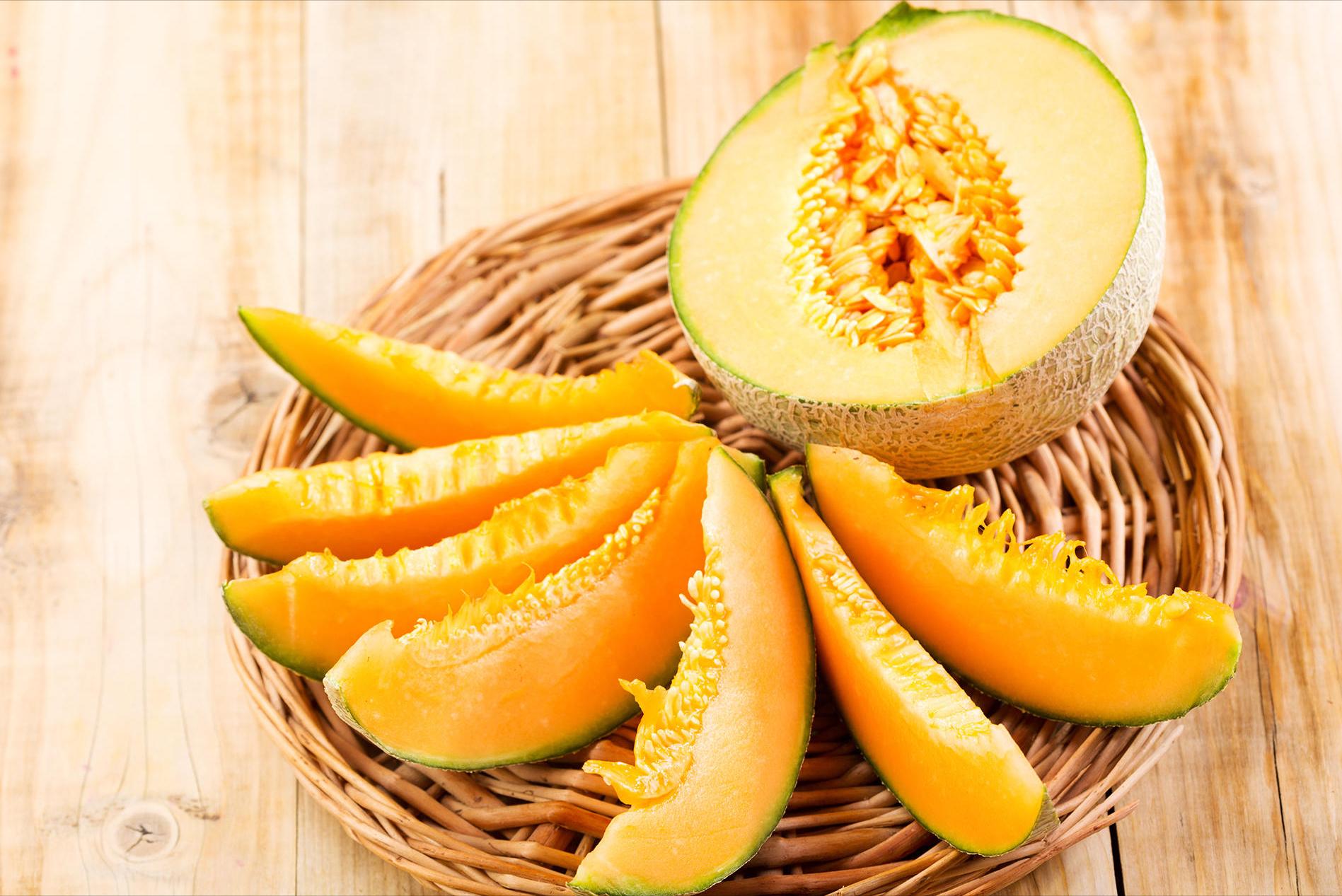 夏天吃哪些既清凉又健康水果,夏天到了这4种水果可多吃消暑