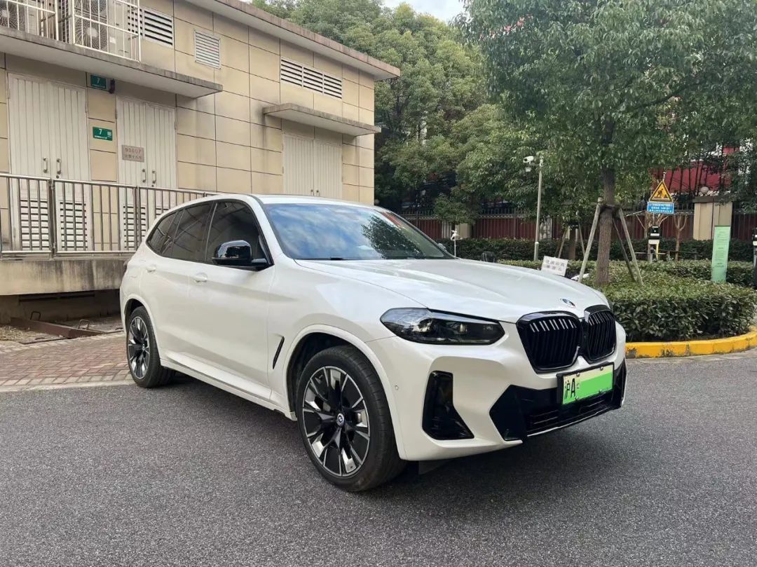 在大陆开电车真的幸福！中国台湾车主分享油车换宝马iX3的感受