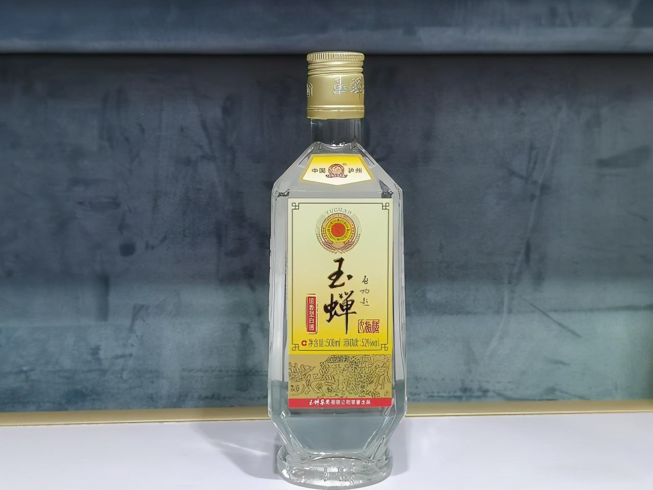 四川3款“尴尬”白酒，曾备受酒友追捧，现在很多年轻人都没见过
