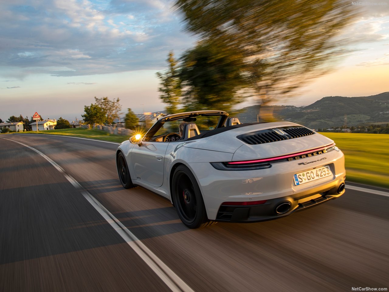 Porsche911Carrera4GTSCabriolet