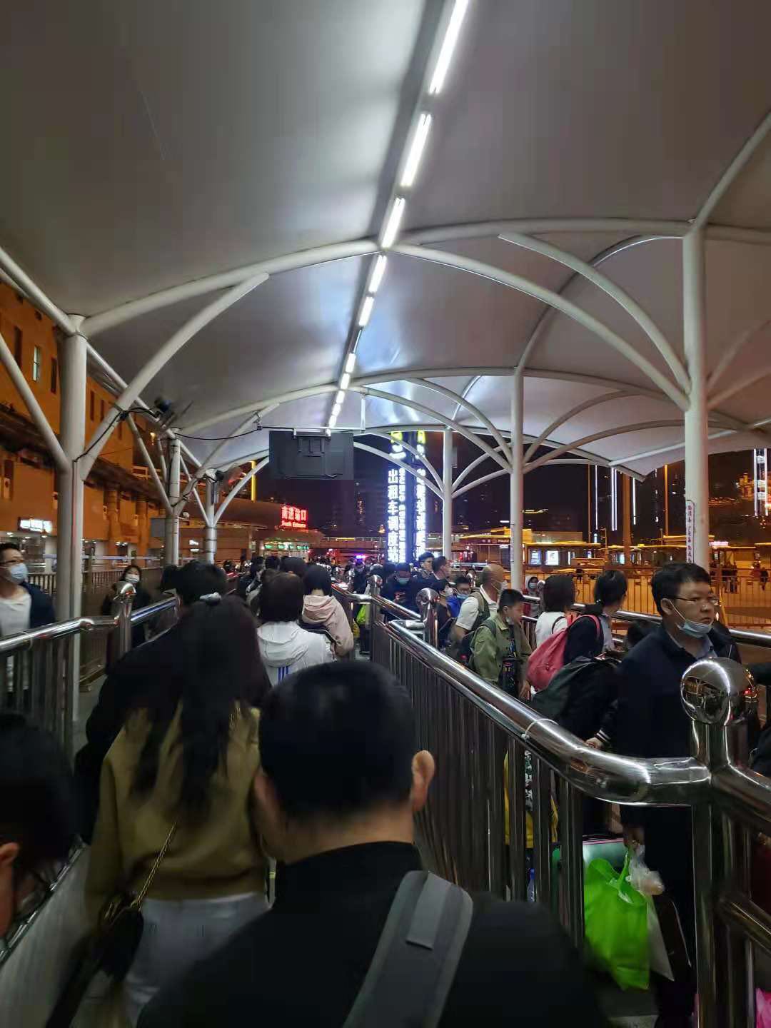 的哥说,从南站轮值接续运力保障看传统巡游出租汽车的优势