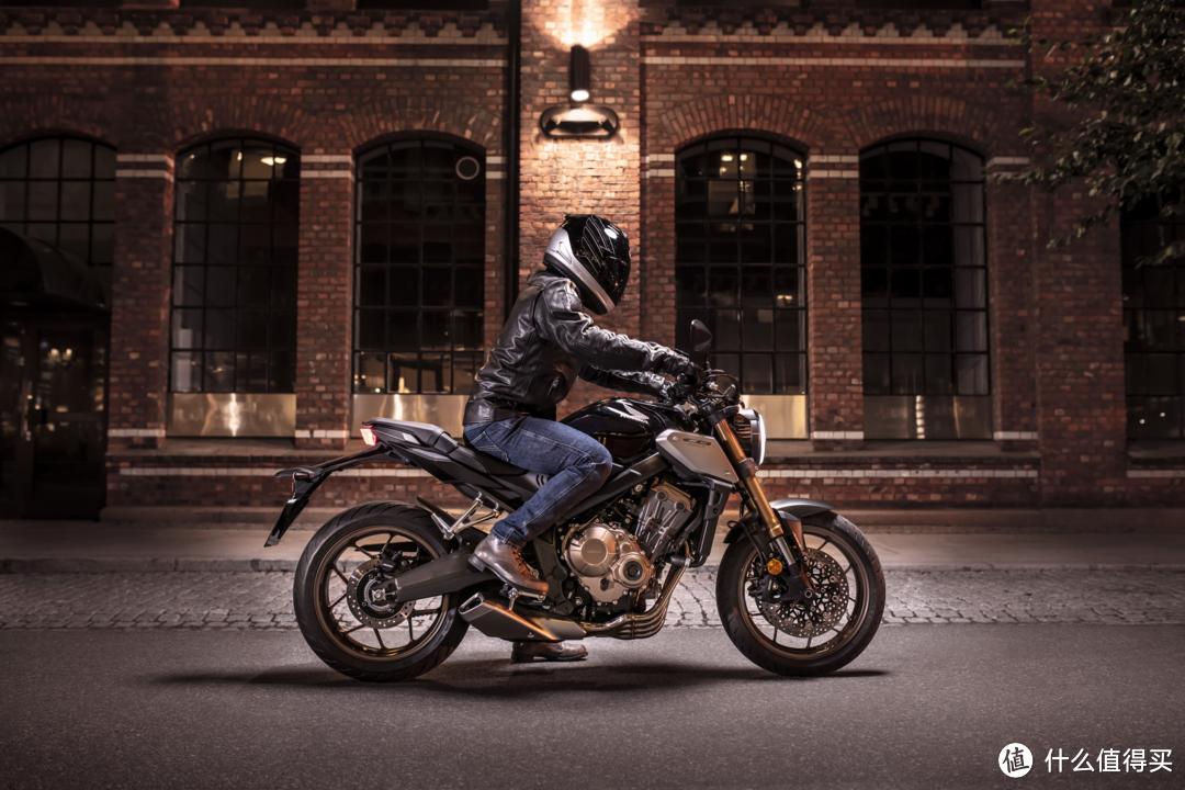 踏板摩托车推荐2021三阳fnx150,1-2万三阳踏板车