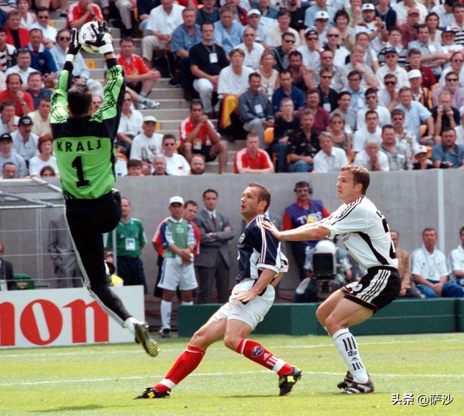 萨沙门将全名,萨沙是中国籍么