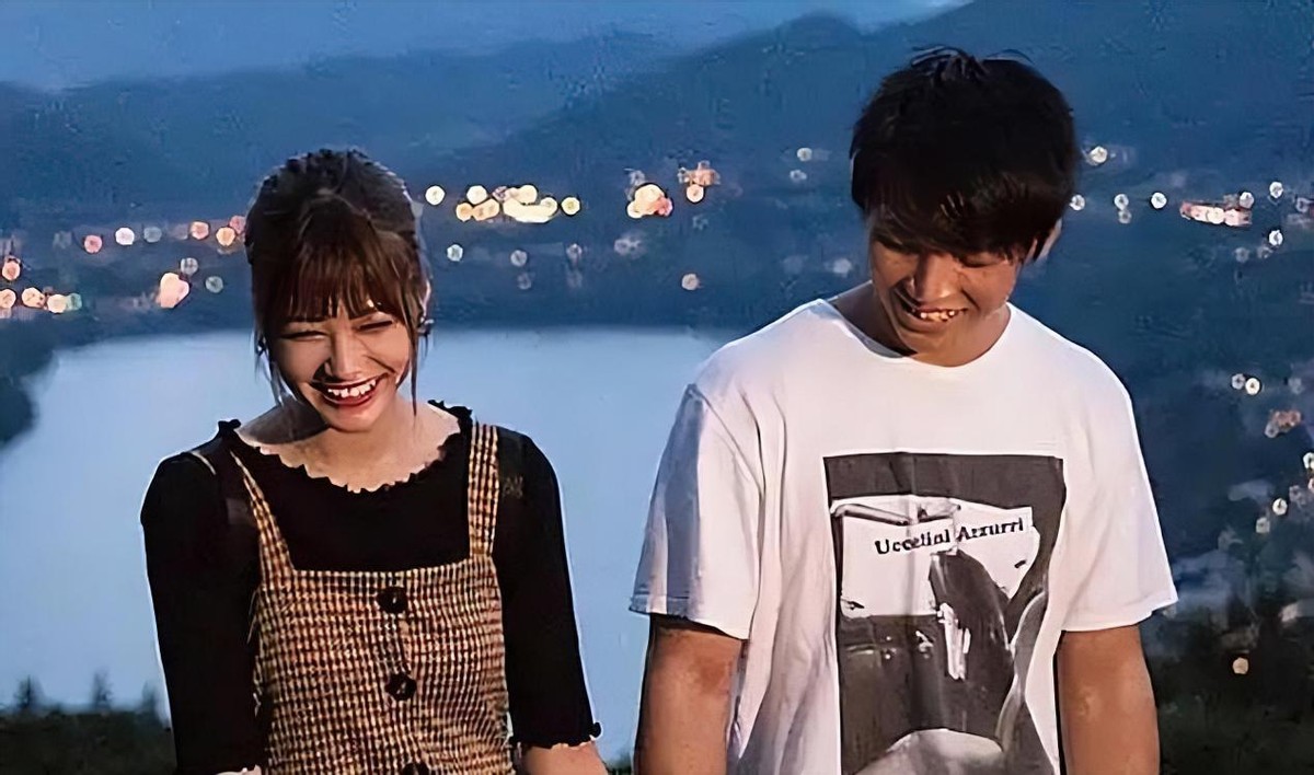 韩国财阀千金爱上穷小子未婚先孕,韩国财阀千金大小姐真实生活