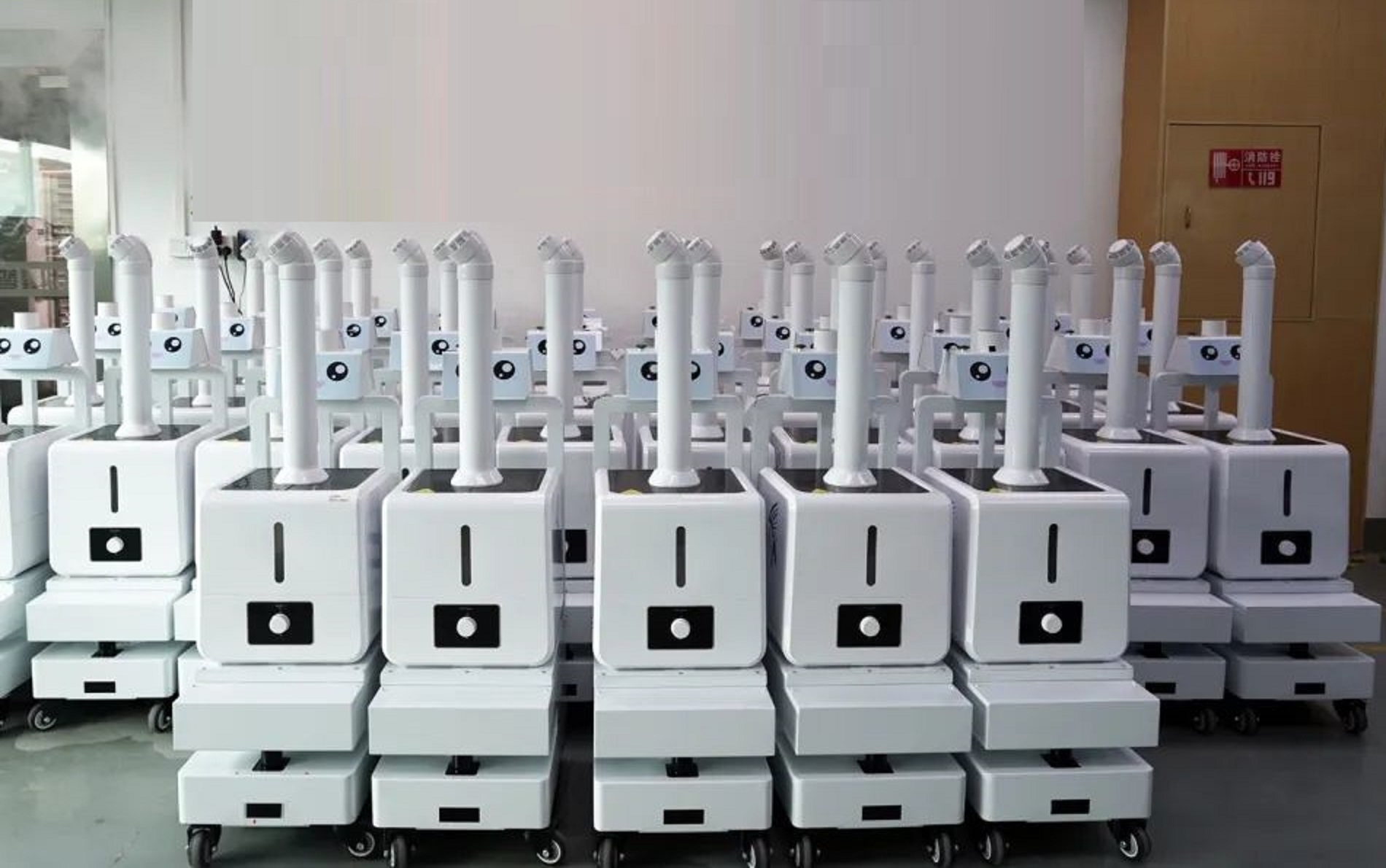 福建打工小哥,90后小伙机器人创业