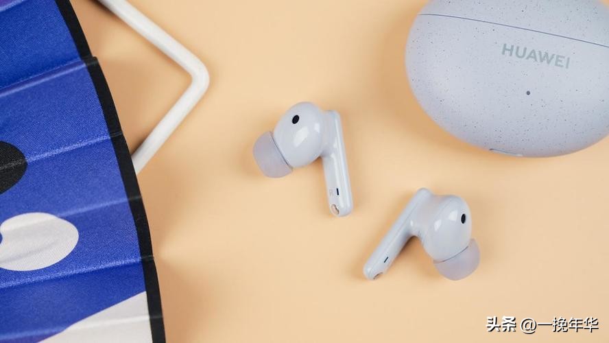 新手买哪种蓝牙耳机比较好,如何选择一款适合蓝牙耳机