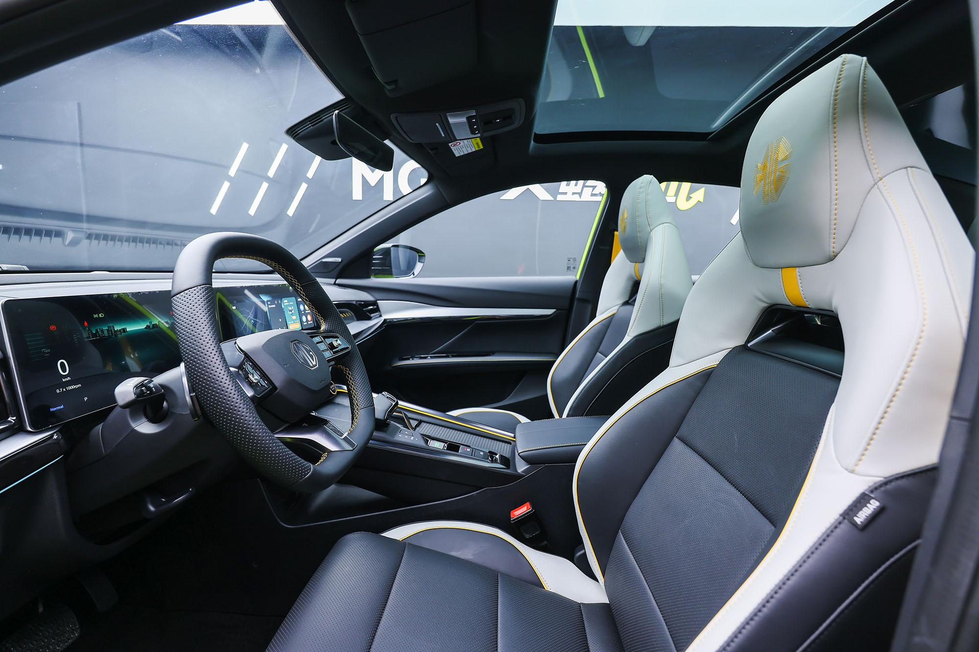 真天蝎排气声浪,mg5天蝎座和uni-v声浪