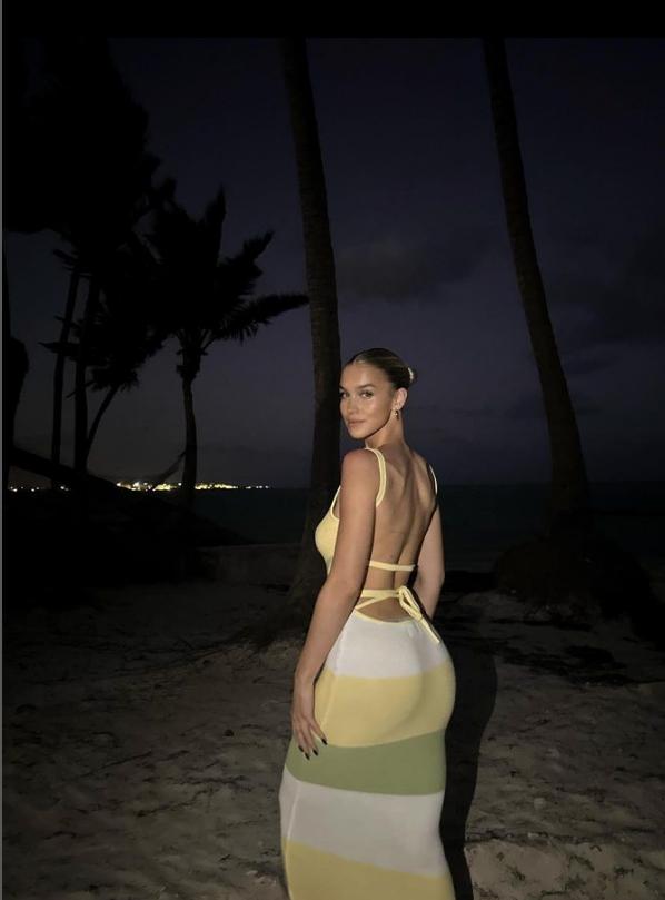 懂球帝必知nba球星最美娇妻系列,拉塞尔妻子劳拉ins账号