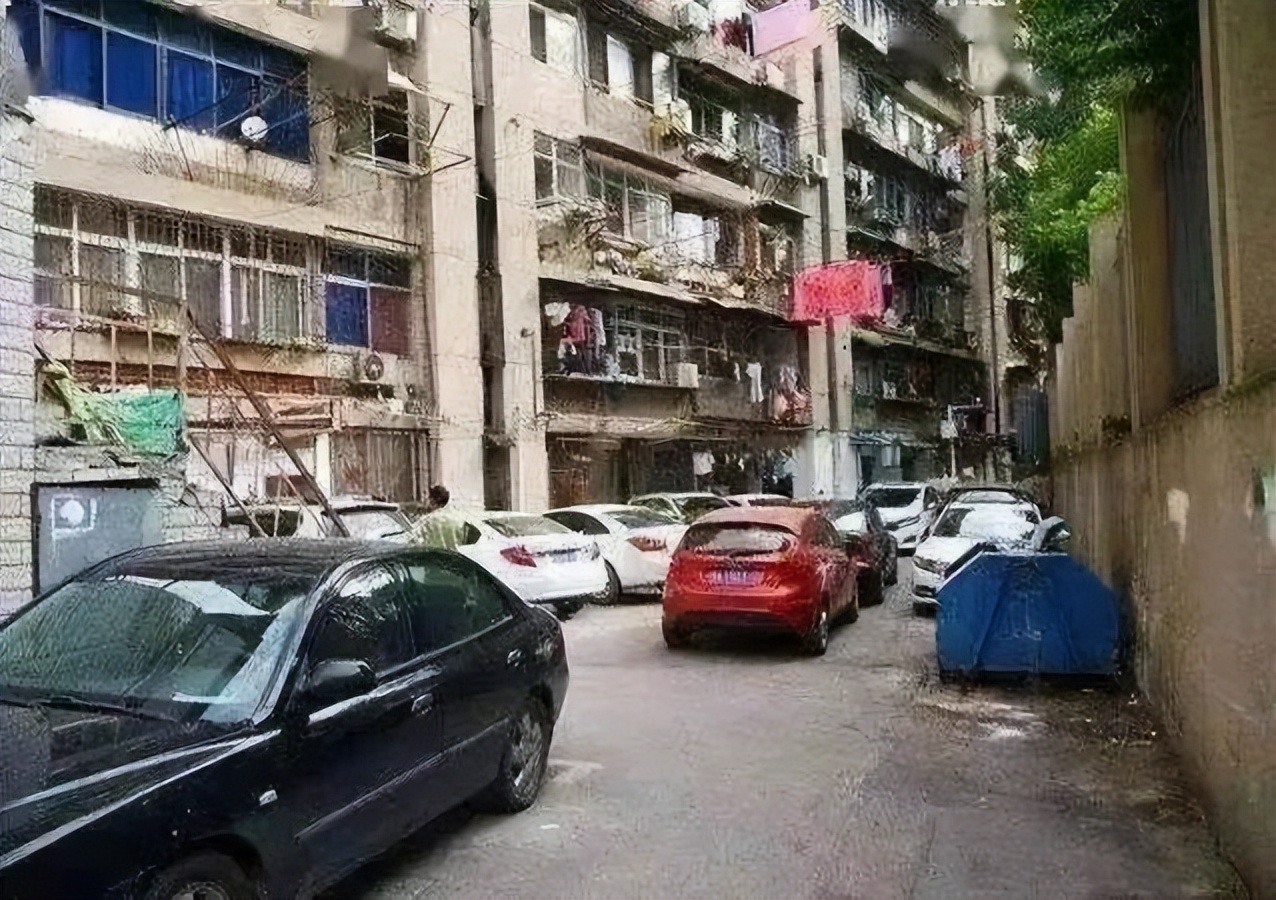 几毛钱物业费怎么赚钱,物业里面什么最挣钱