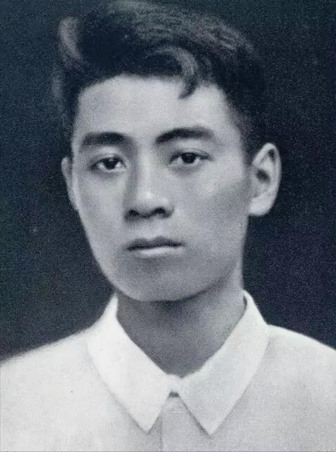 53年一中年妇女求见周总理，称是周总理“妻子”：给我一分钟时间