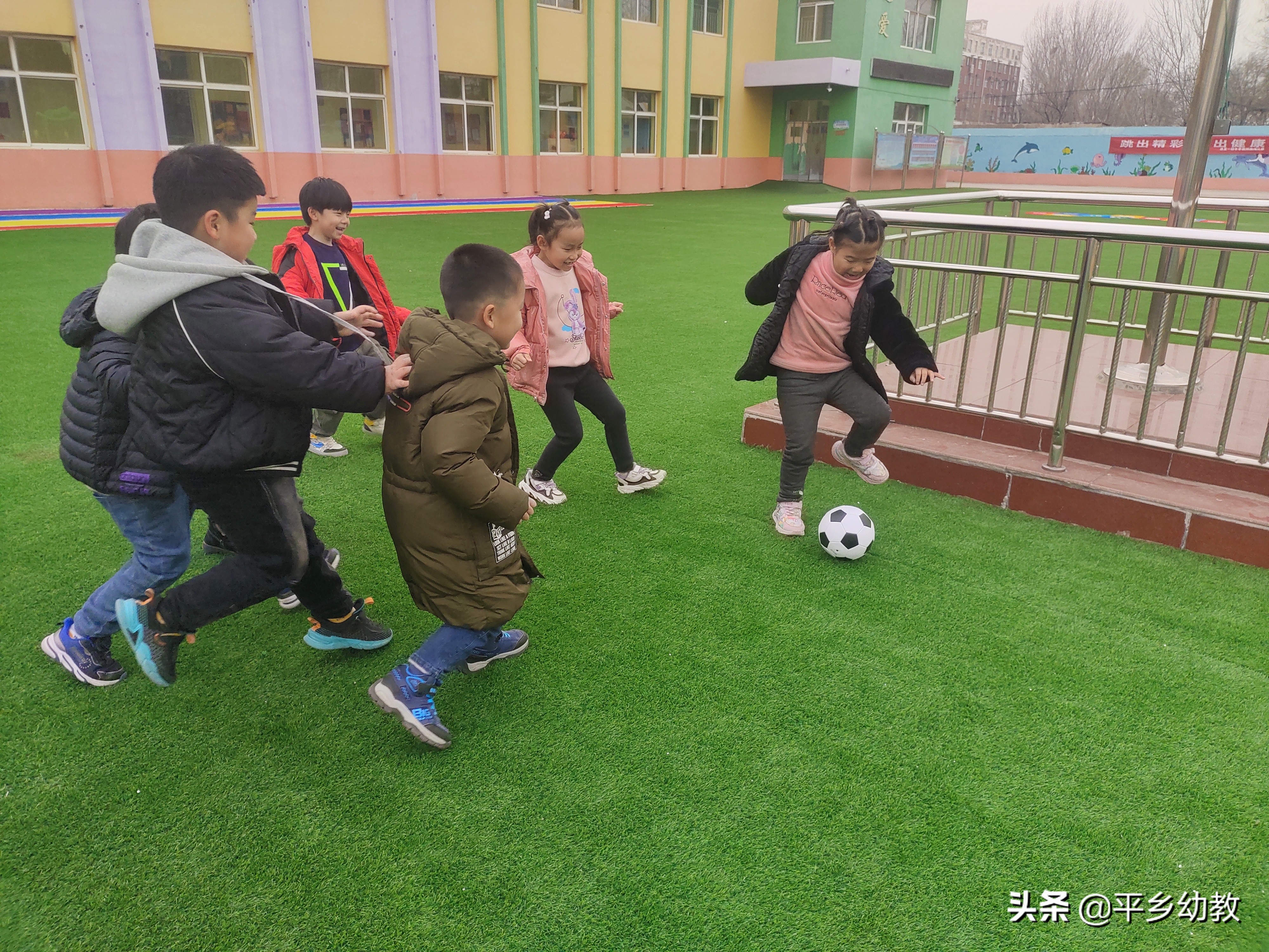 平乡一小儿童足球,平乡县直一幼简介