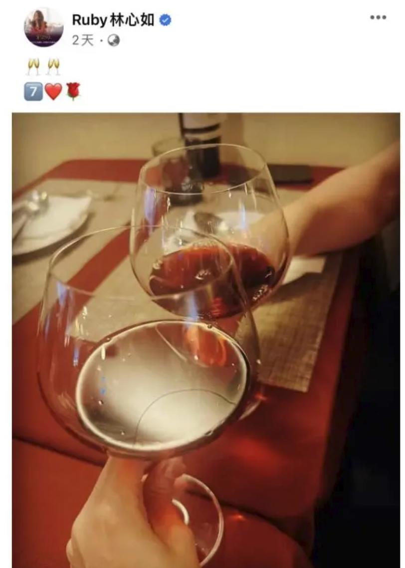 霍建华林心如带女儿海边游玩,林心如日本旅游视频