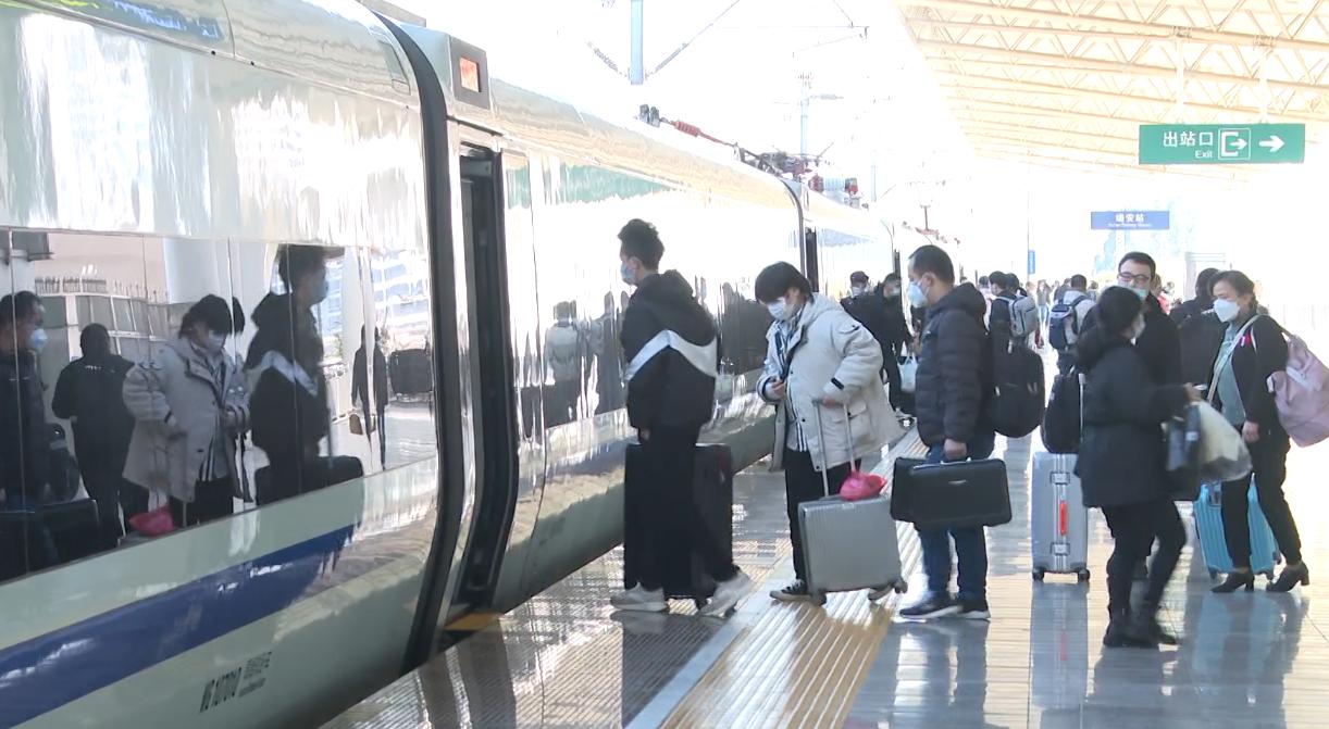 直击春节返程高峰路况高铁,高铁瑞安站