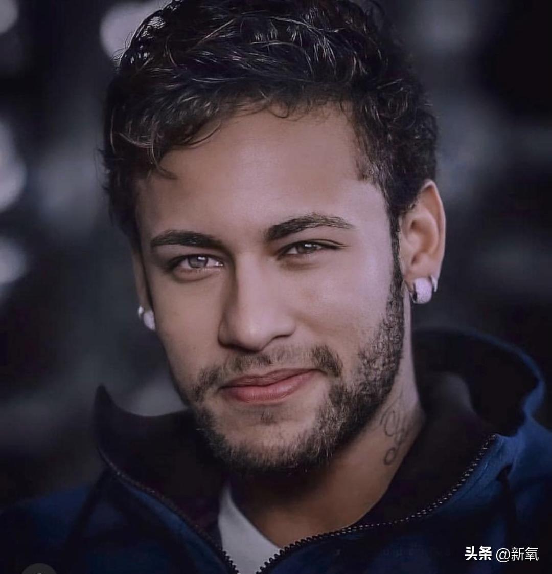 为了女粉连夜do脸染发，这新晋痞帅天花板是男菩萨吧？