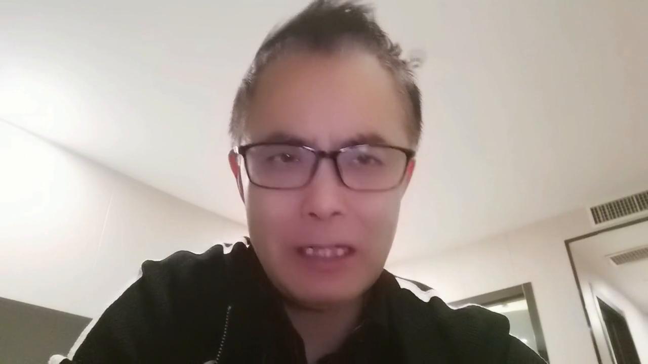 土豆真的栽了没有声音了，这种想法断了吧#封封@俊聊百品