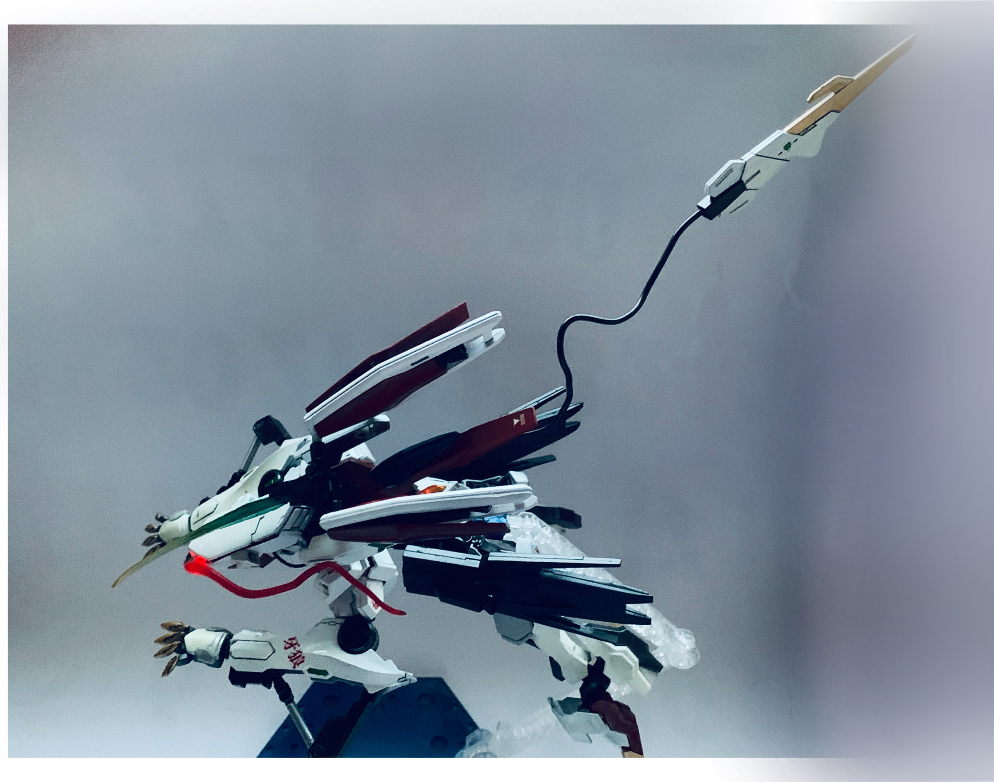 一趴变形，巴巴托斯牙狼模型