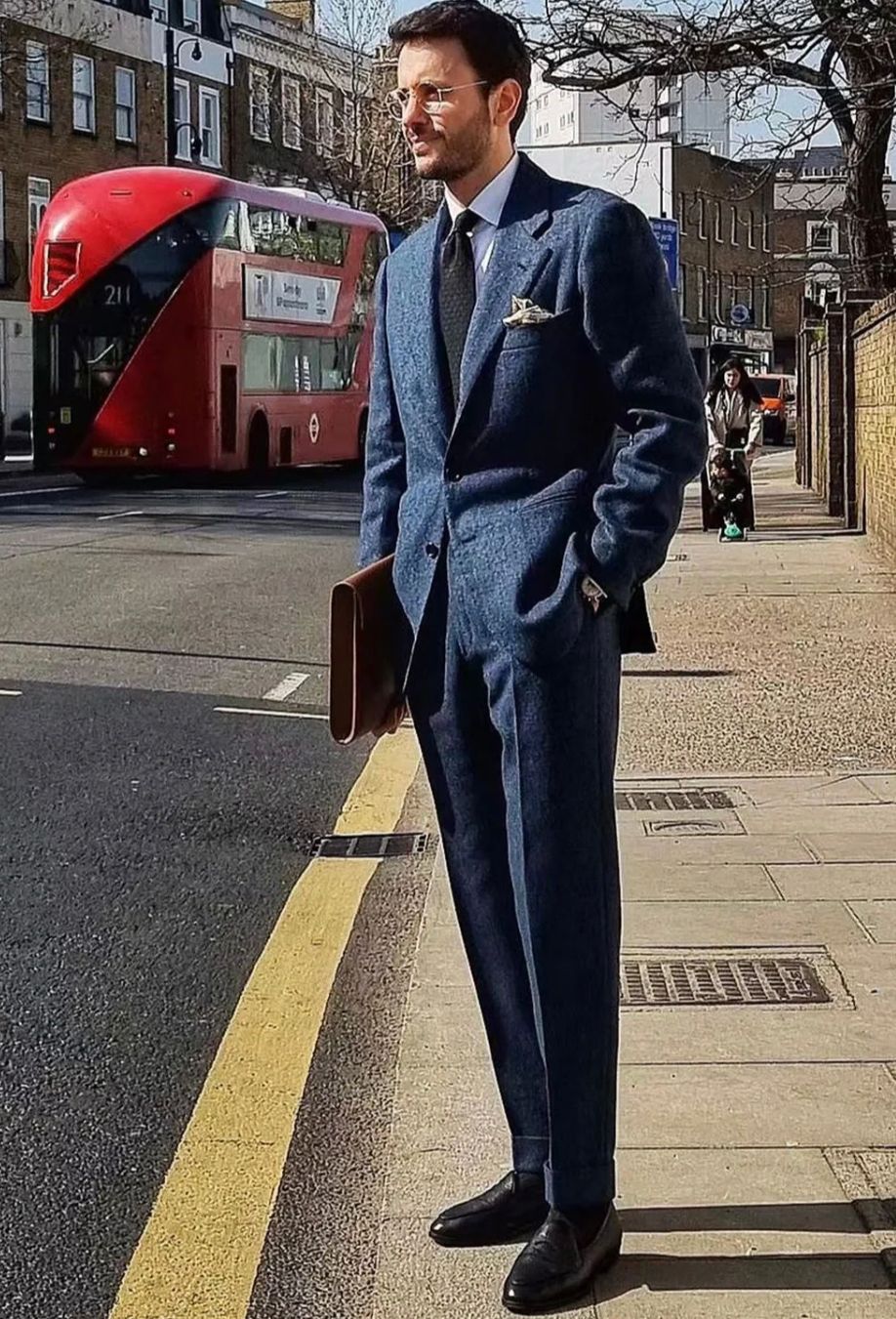 40到50岁的男人怎么穿好看,中年男人老气穿搭