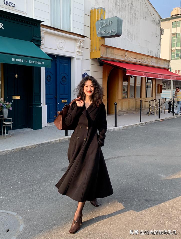 小个子微胖大衣版型怎么选,微胖秋冬呢子大衣怎么搭配才好看