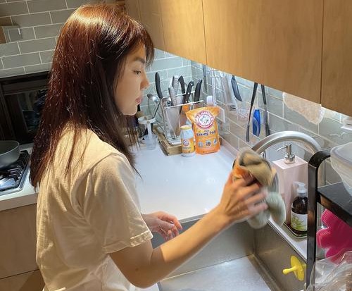 如何看待生活不止眼前的苟且,怎样评论生活不止眼前的苟且