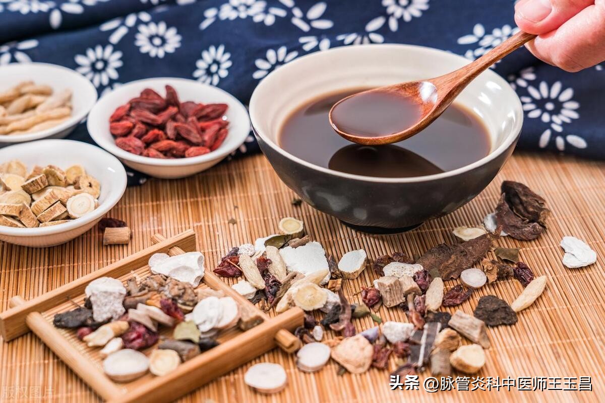 下肢静脉曲张的中医辨证,无锡易可中医治下肢静脉曲张