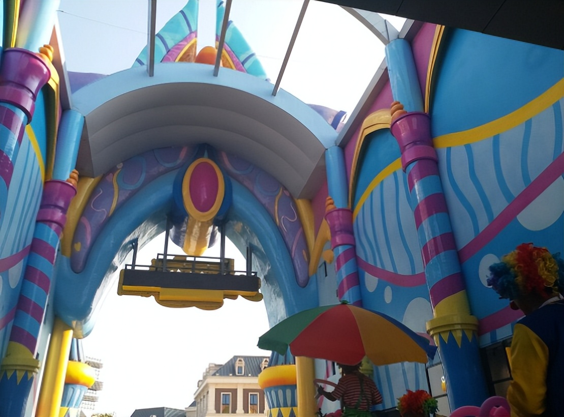 昆明周边湿地公园网红打卡地,昆明澳城大厦筒子楼网红打卡地址