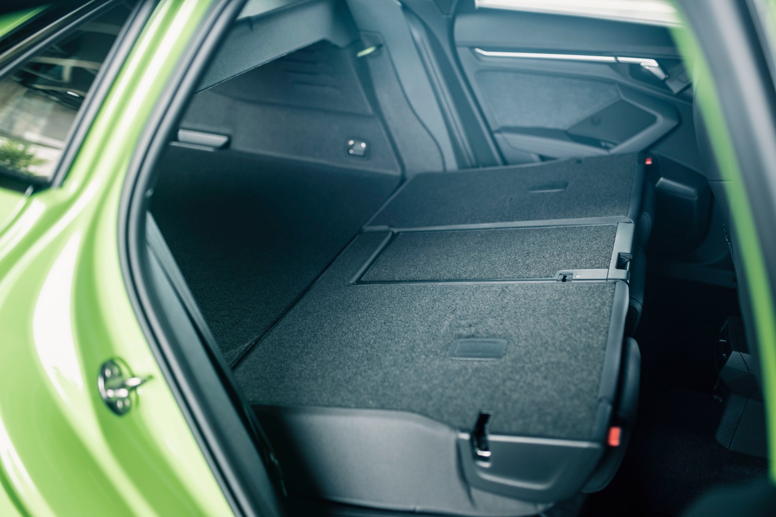 搭载5缸发动机全新奥迪rs3,哪一年的奥迪rs3性能最好