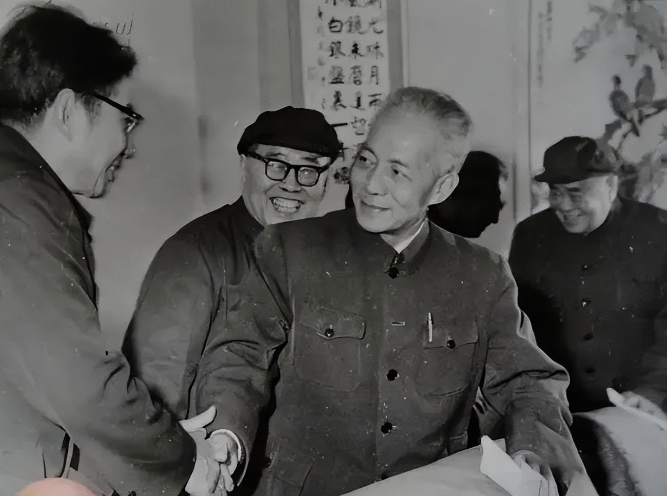 刑法出台的第4年，让*小平邓**决心“严打”的是内蒙古那件惊天大案