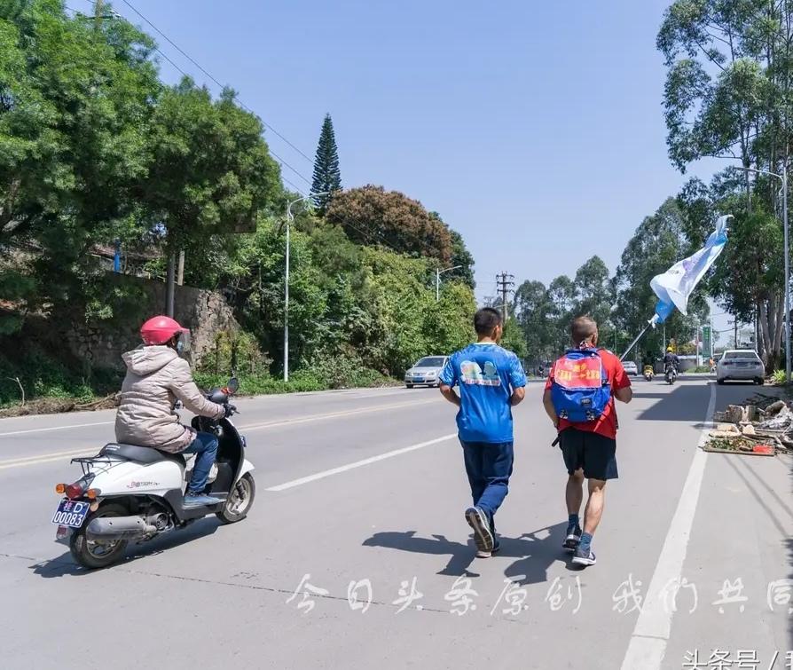 藤县长跑至北京五周年：岭景诗社赞“印象公益”“北跑勇士”诗词