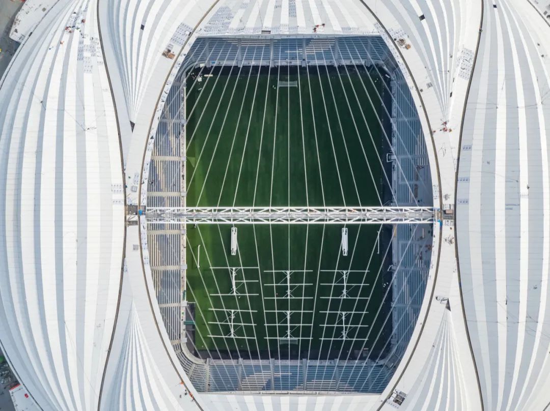 耗资30亿打造的科技之城,世界上跨度最大的体育馆