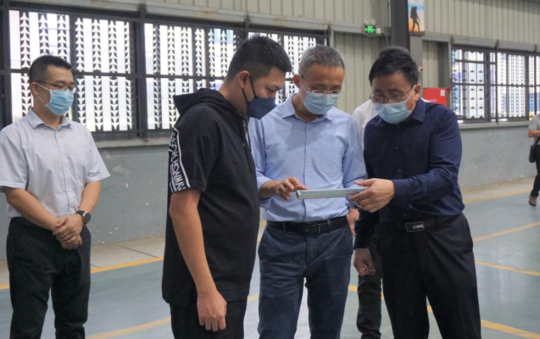 余中华四川达州,余中华扶贫