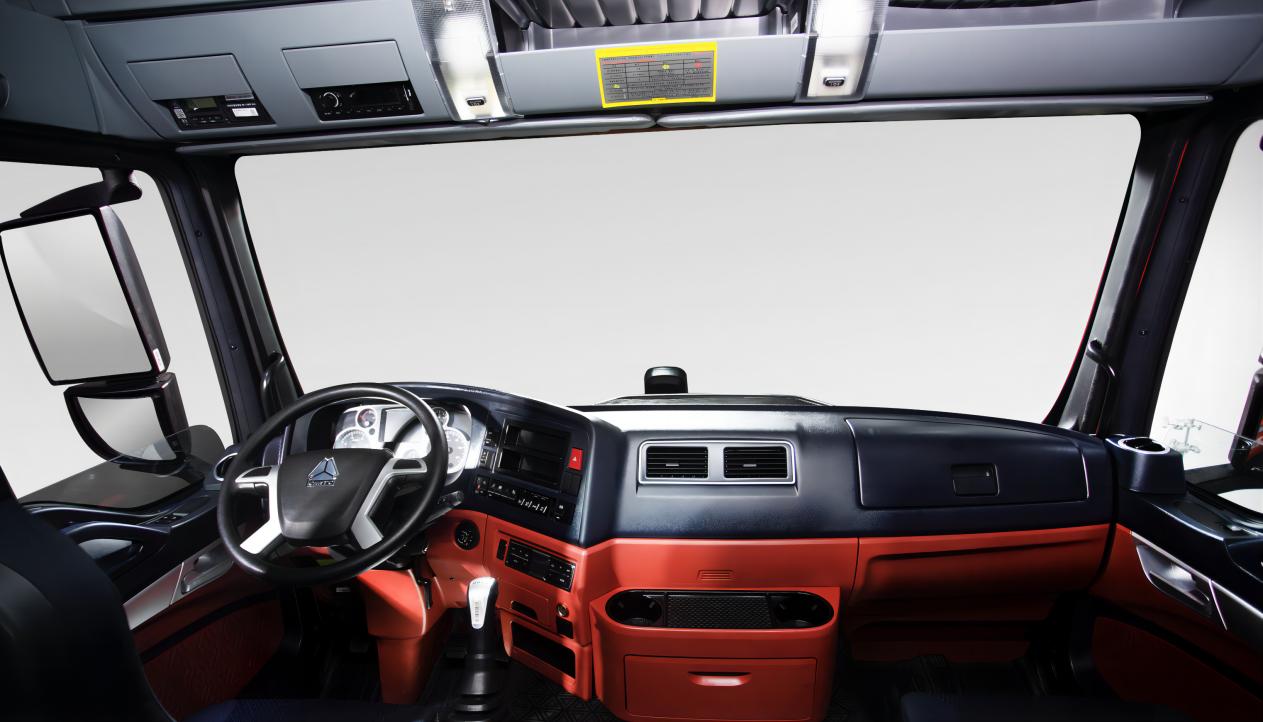 重汽豪沃tx7国六天然气重卡,中国重汽豪沃t7h540马力标配详解