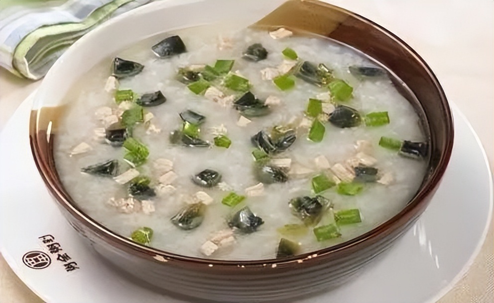 松花蛋内幕,松花蛋的名称怎么来的