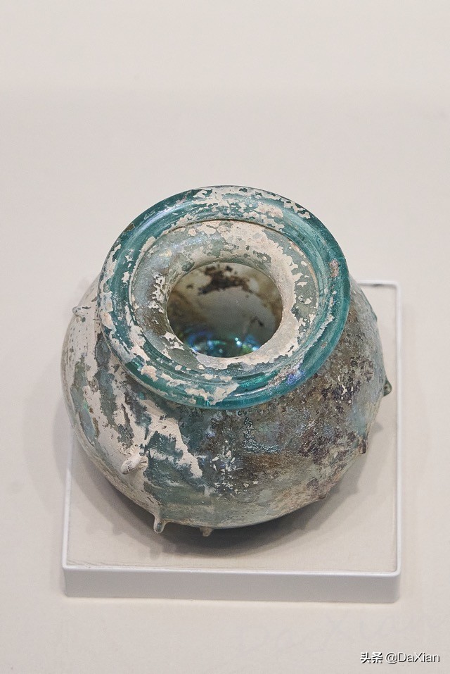 异彩纷呈：古代东西文明交流中的玻璃艺术之三（4）