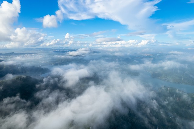 结婚10年了后悔吗,婚姻一开始选错注定痛苦的句子